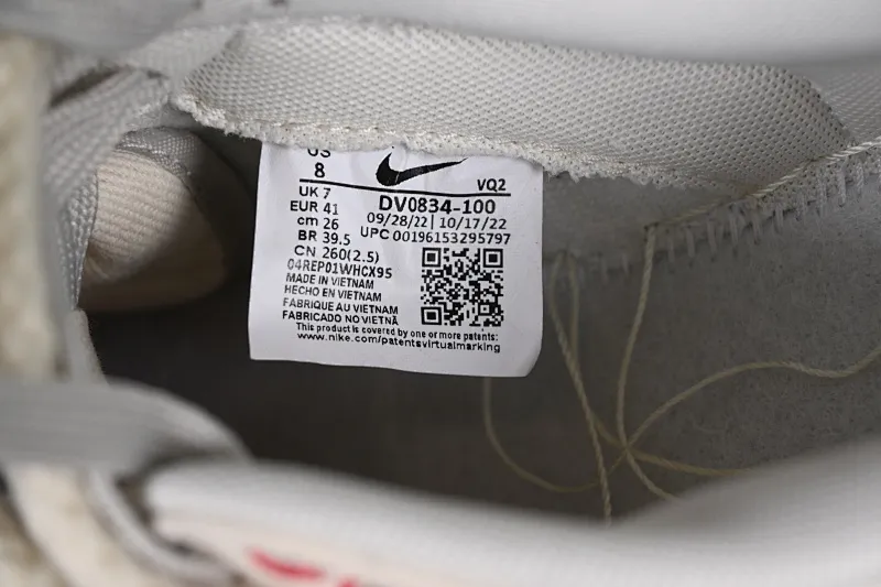 All categories Nk SB Dunk series Nk SB Dunk Low low-top sneakers J version Nk Dunk Low Retro "Light Orewood Brown" denim SB strap low-top casual sneakers DV0834-100